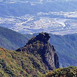 子持山獅子岩