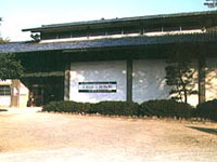 上田市立博物館