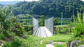 抜け道を通って嬬恋村運動公園へ