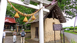 鎌原神社と郷倉